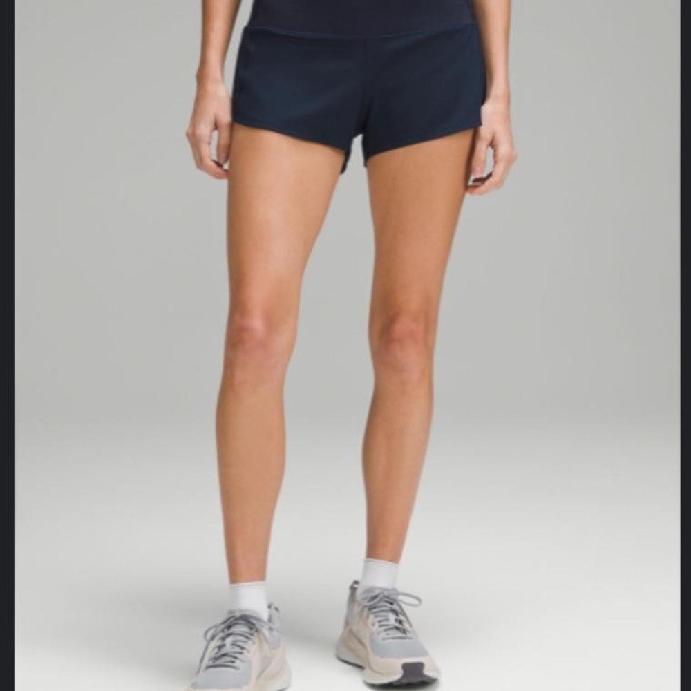 New with tags not attached Lululemon Low-Rise Speed Up 2.5” Shorts